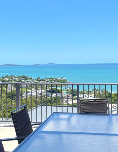 Holiday On The Horizon View of Airlie Beach